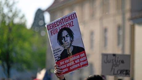 Tödliche Polizeigewalt | Tödliche Schüsse auf Lorenz A. Thema im Landtag
