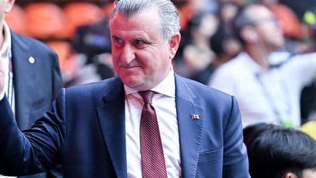Bakan Bak’tan Filenin Sultanları için tebrik mesajı!