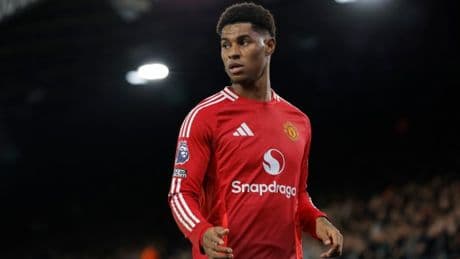 Rio Ferdinand sends warning to Marcus Rashford after Barcelona finalise transfer