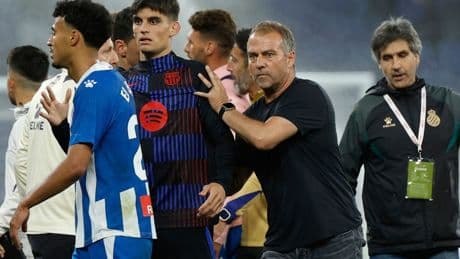 Derby in Barcelona: Flick triumphiert – nach einer Schockszene vor dem Stadion