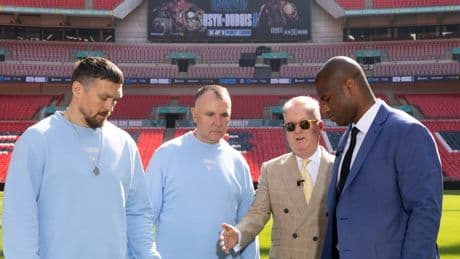 Frank Warren picks Usyk-Dubois winner