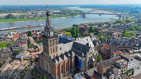 Uitzichtplatform Nijmeegse Stevenskerk biedt bezoekers voor even het gevoel in de hemel te zijn