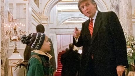 "C'est devenu une malédiction": Donald Trump bientôt effacé du film "Maman, j'ai encore raté l'avion!"?