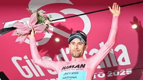 Diego Ulissi ends Italy’s Giro d’Italia drought to seize pink jersey