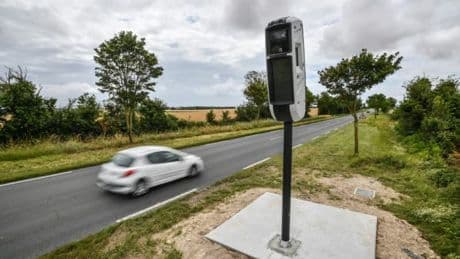 2,5 milliards d’euros d'amende: les radars moins performants en 2024 mais les voitures flasheuses à un niveau record
