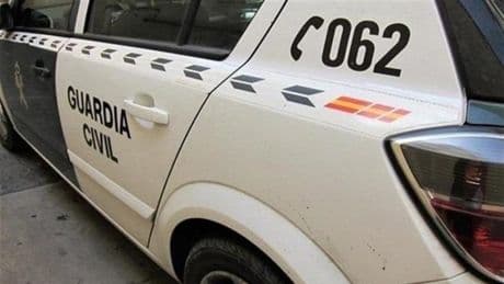 Detenida una joven de 19 años y su pareja por el asesinato de su abuelo en Firgas (Gran Canaria)