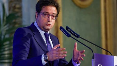 Óscar López abre la puerta a mejoras en el modelo de Muface si las consensúa el Congreso