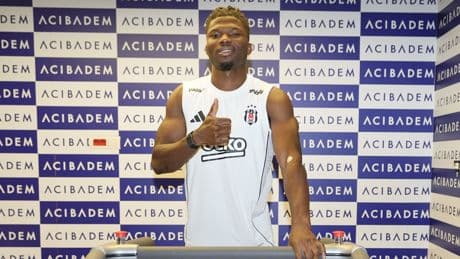 El Bilal Toure, sağlık kontrolünden geçti