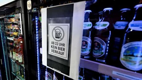 München setzt Bierverkaufsverbot für Kioske im Univiertel vorerst aus
