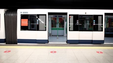 Herido grave tras ser golpeado por un tren de la Línea 2 de Metro de Madrid