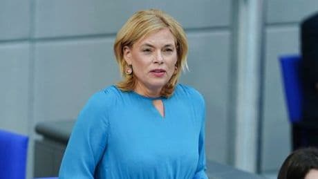 Julia Klöckner: Bundestagspräsidentin rügt Linke für »Genozid«-Zwischenruf
