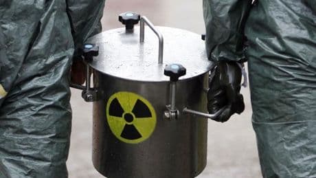 Endesa e Iberdrola redoblan su presión al Gobierno e inician una guerra por los residuos nucleares