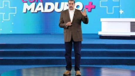 Nicolas Maduro répond au président salvadorien, qu’il traite de « violateur en série des droits humains »