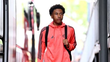 Kaum bekannter Name auf der Bayern-Bank - Wer ist Kiala?