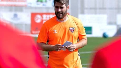 «Tenemos que darle ritmo al partido y conseguir que pasen muchas cosas», pide Erice