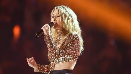 Frischgebackene Mutter Helene Fischer äußert sich zu Fan-Kritik