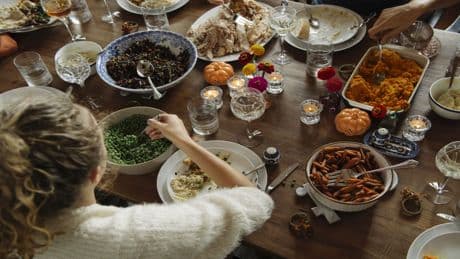 Abendessen als Gesundheitsbarometer: Diese Symptome sollten Sie nicht ignorieren