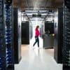 ‘Het voelt alsof we een hopeloze strijd voeren’: hoe houdbaar is het immense waterverbruik van AI-datacentra?