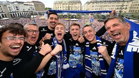 Bald wird sie präsentiert - Die Millionen-Hoffnung des HSV