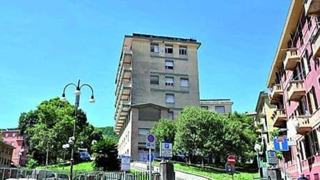 Ex ospedale di Santa Margherita, la ditta prende tempo