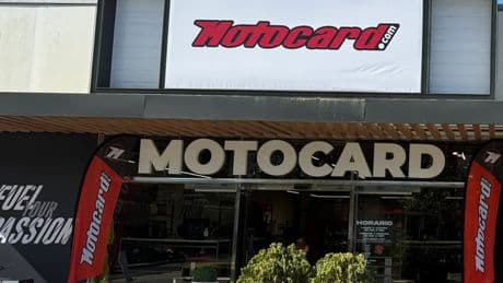 Una tienda especializada en equipación para motos abre en Megapark