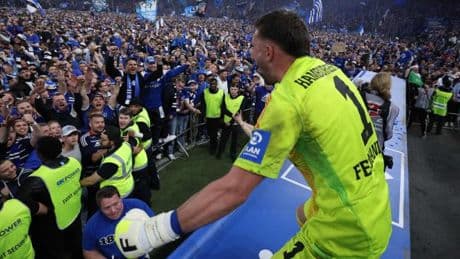 Mit Torfeuerwerk zum Aufstieg – Hamburgs spektakuläre Bundesliga-Rückkehr im Video
