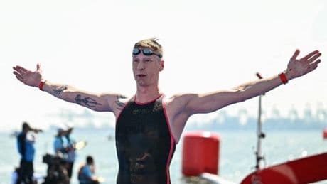 Schwimm-WM in Singapur: Wellbrock gewinnt Gold im Freiwasser