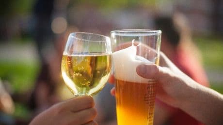 Four day working week 'could lead to rise in excess boozing' expert warns