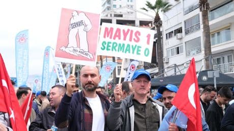 TEKSİF Örgütlenme Uzmanı Cihan İşçi İzmir 1 Mayıs'ına dair izlenimini yazdı