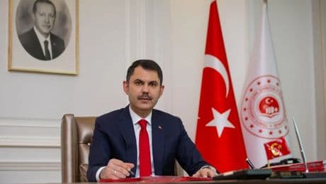 Bakan Kurum, Kahramanmaraş'taki restorasyonu süren Tarihi Kapalı Çarşı'nın görüntülerini paylaştı