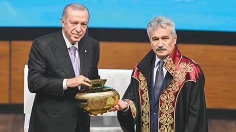 Erdoğan: Suçluların tepelerine binmeye devam