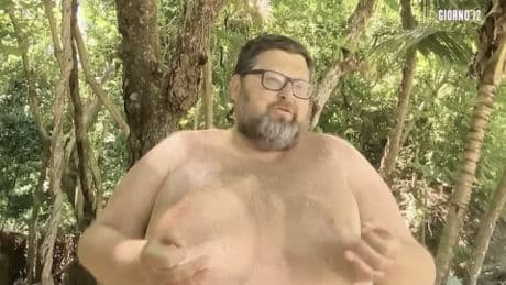 Mario Adinolfi fa infuriare Nunzio. E cco cosa è successo all'Isola dei Famosi