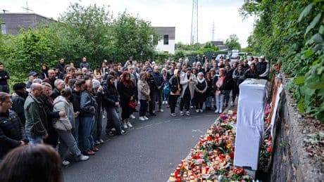 Freundinnen nach Maifest überfahren - Sie weinen um die totgeraste Hanna