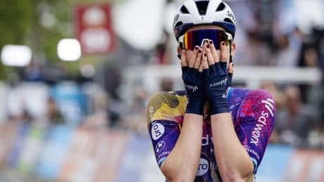 Twee uit twee: Mischa Bredewold heerst voorlopig in Ronde van Baskenland
