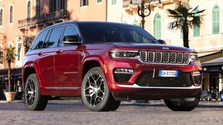 Alertan del peligro de que los coches sean cada vez más altos: “El conductor no ve a niños de hasta nueve años cuando están delante”
