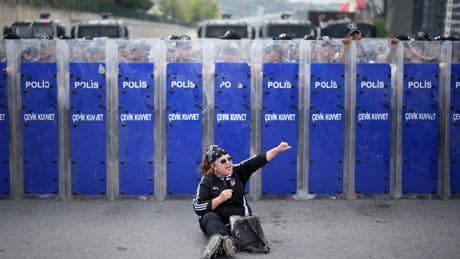 Police use pepper spray at opposition's Istanbul offices as court-appointed leadership arrives