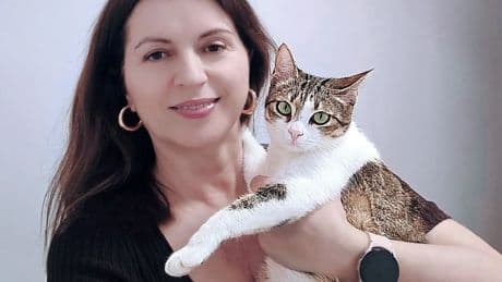 Mapi Jiménez, &#039;catsitter&#039;: &quot;No basta con sentir amor por los gatos, es necesario entender su lenguaje&quot;