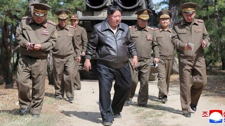 Wegen Trumps „Golden Dome“ - Nordkorea-Kim droht mit Atomkrieg im All