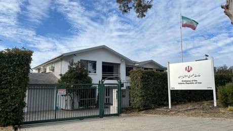 Australia acusa a Irán de ataques antisemitas en el país y expulsa a su embajador