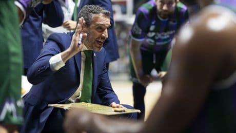 Ibon Navarro renueva con Unicaja