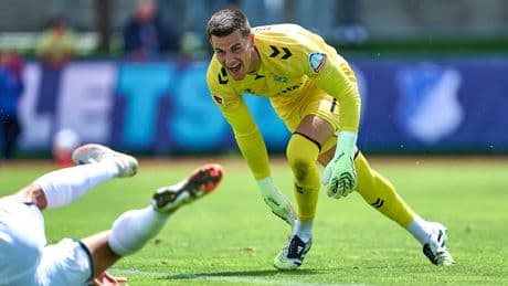 Neue Entwicklung! - Transfer-Wirbel um Werder-Torwart Zetterer