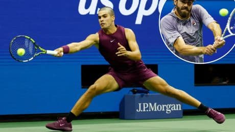 New-look Carlos Alcaraz has all the answers for easy win over Reilly Opelka in US Open first round