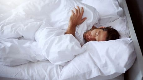 El olor en tu dormitorio que puede ser un signo de que tienes un problema de infestación en tu cama