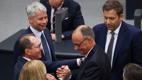 Allemagne : Von der Leyen se réjouit de travailler avec le chancelier Merz pour une «Europe forte»