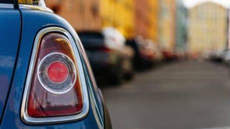 Si può vendere l'auto anche con il bollo non pagato? Ecco cosa sapere