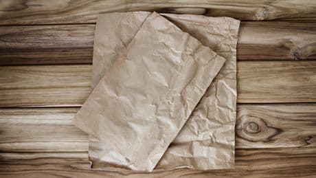 Backpapier richtig entsorgen: Wie Sie Backpapier tatsächlich wegschmeißen sollten