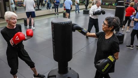 Plaschke: Fighting Parkinson's one punch at a time