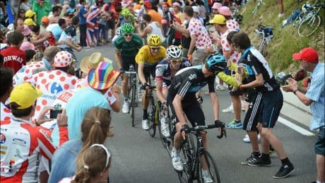 Tour de France: Einer der schönsten Slapstick-Momente des Radsports