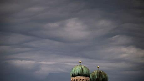 Wetter: Gewitter mit Starkregen und Wind im Freistaat