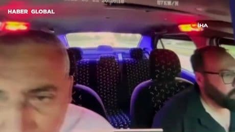 Takside dehşet! Taksiciyi silahla gezdirdi, sonra da parasını gasp etti